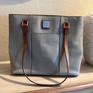 Dooney & Bourke Medium Tote, Gently Used
